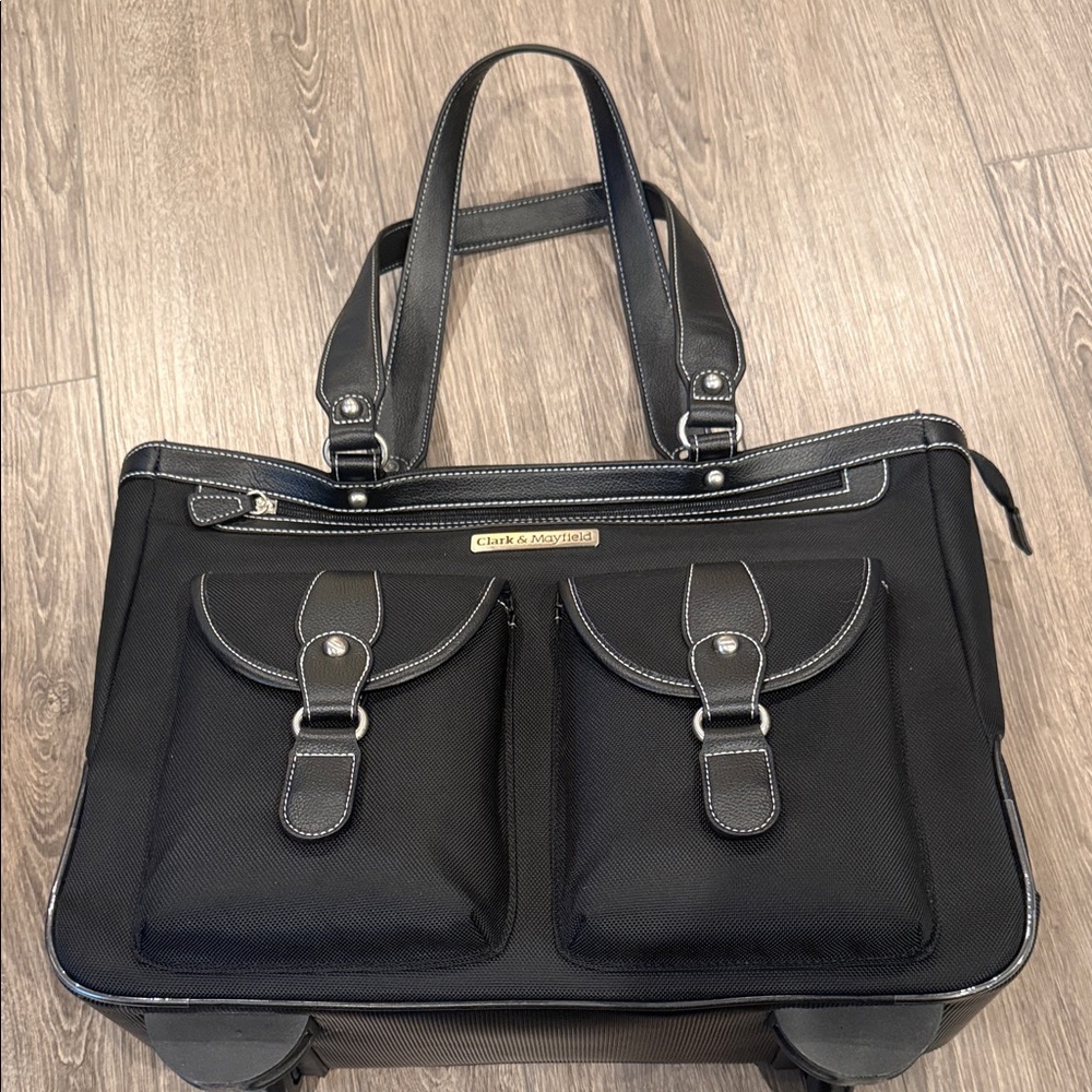 Clark & Mayfield Marquam Metro Laptop Black Rolling Handbag